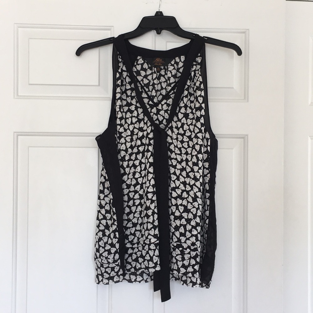 LC Conrad Disney Alice designer collection blouse